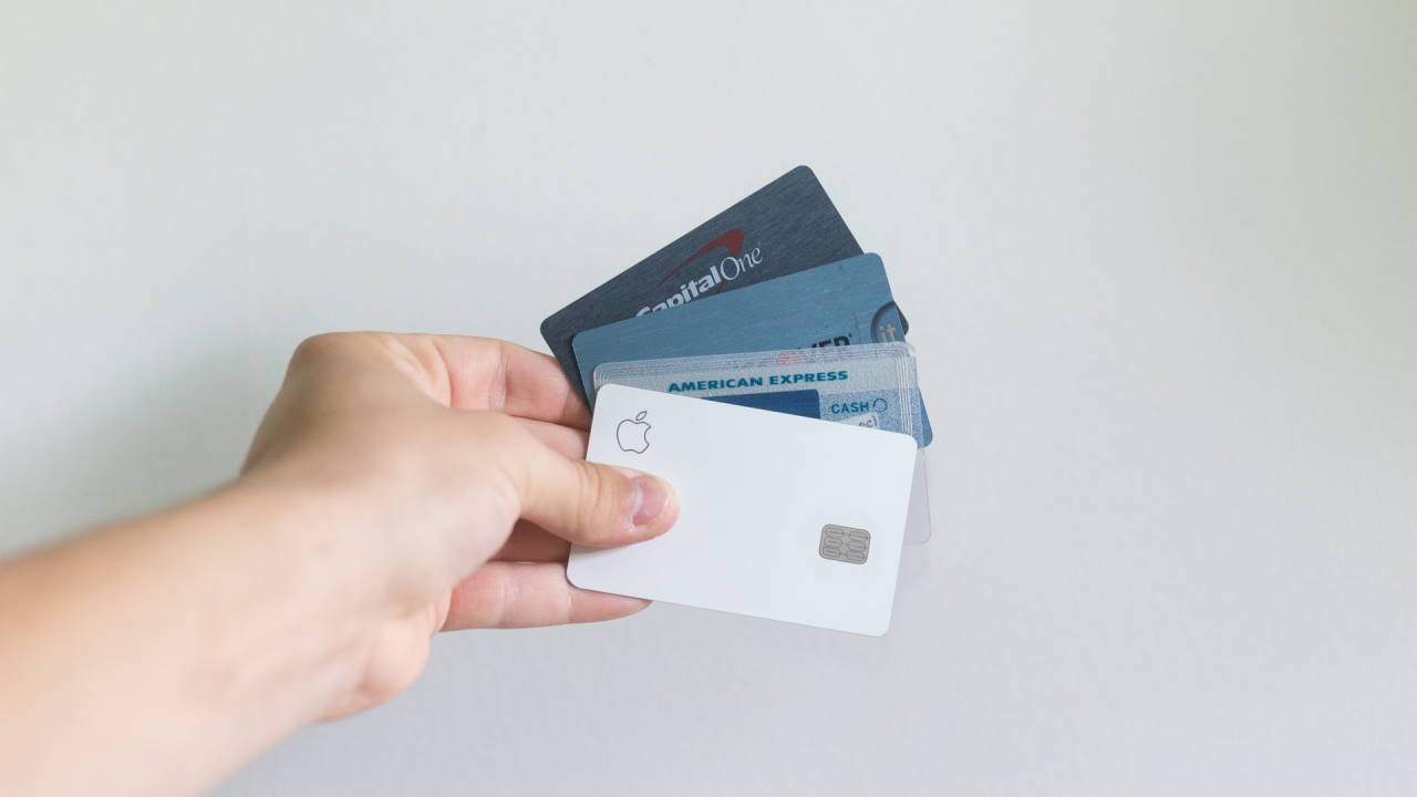 Can Multiple Credit Cards Hurt Your Credit Score?