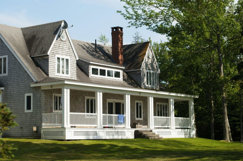 real estate is better than stocks