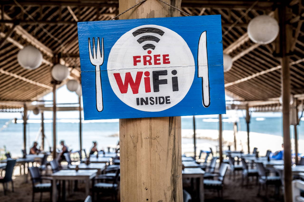 places with free wifi